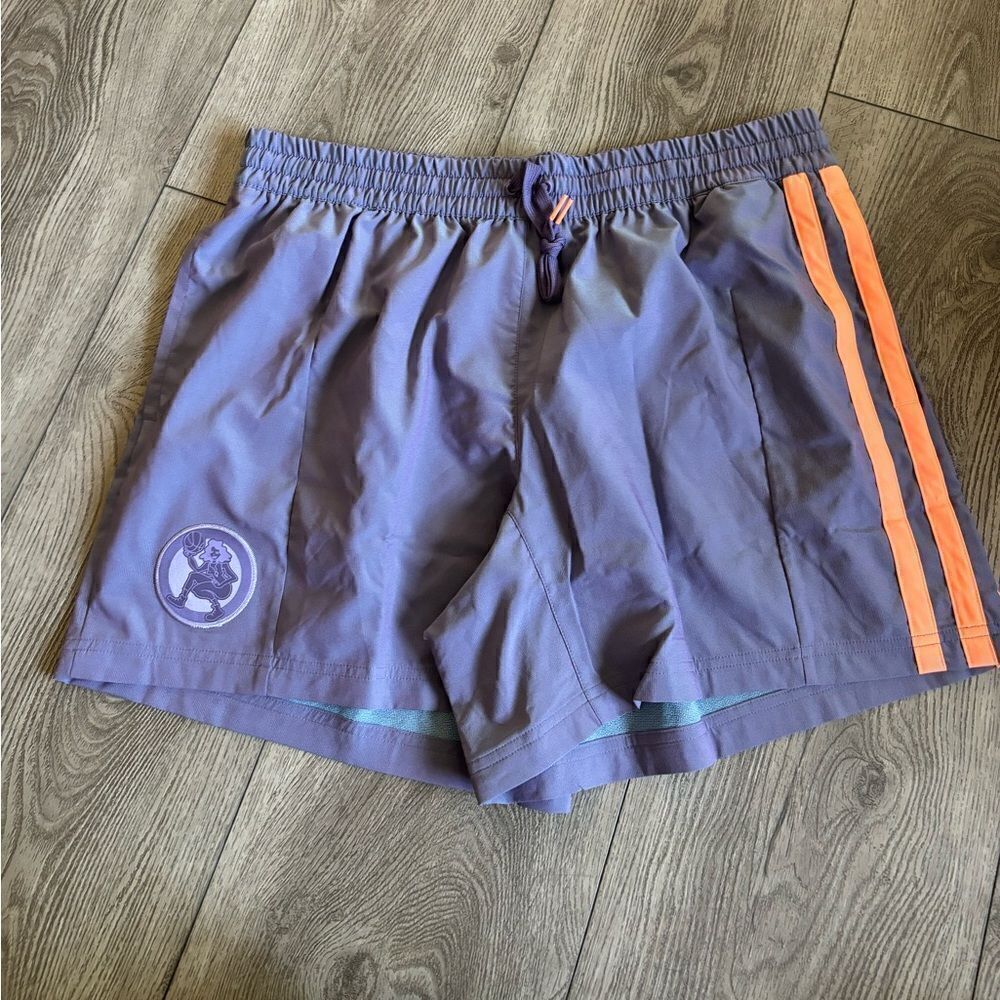 Adidas woman basketball shorts  NWT